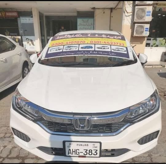 Honda City for rent in Lake City Lahore